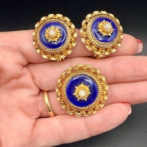 Vintage Victorian Revival Blue Cabochon Gold Tone Brooch Earrings Set Ornate